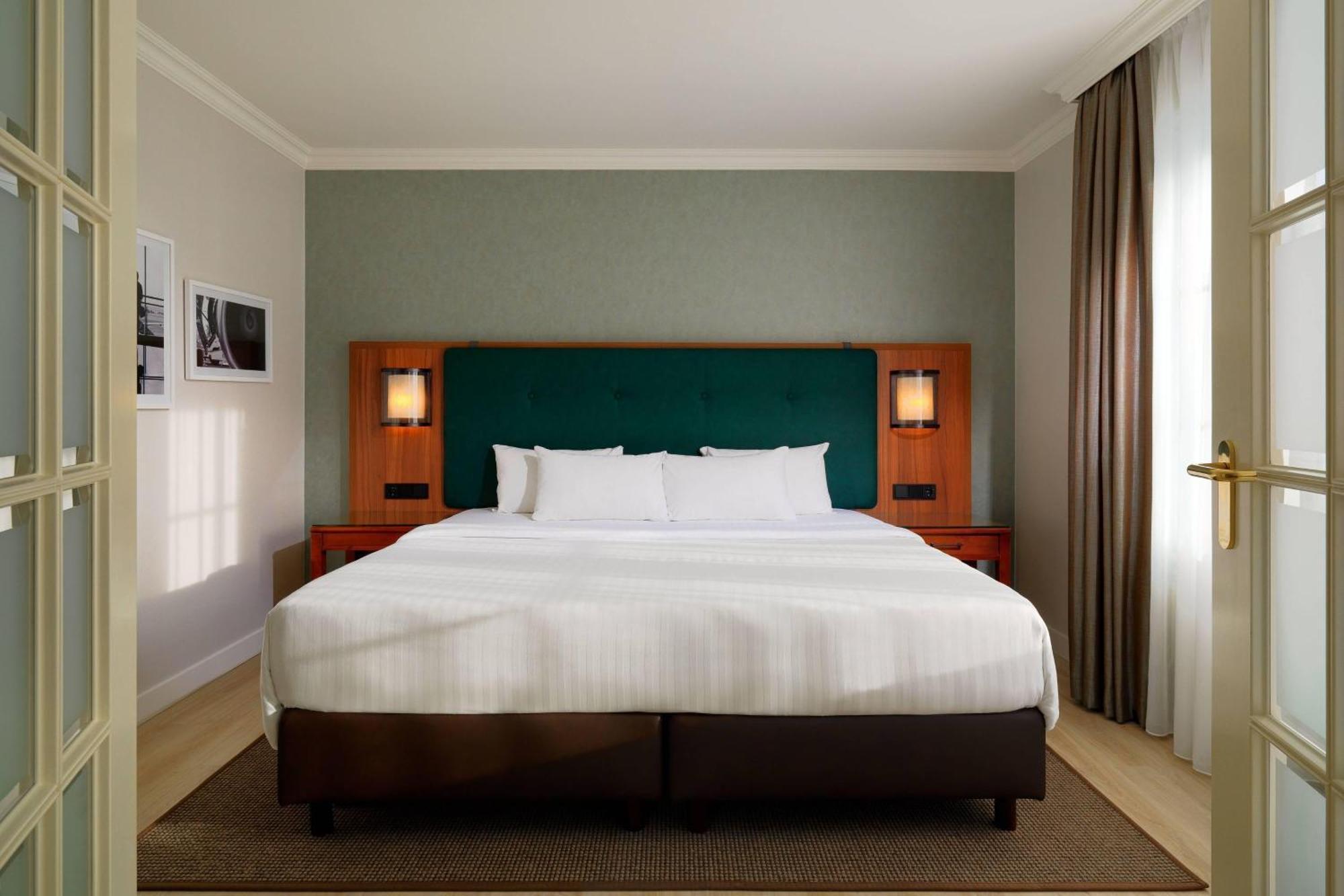 Courtyard By Marriott Hamburg Airport Otel Dış mekan fotoğraf